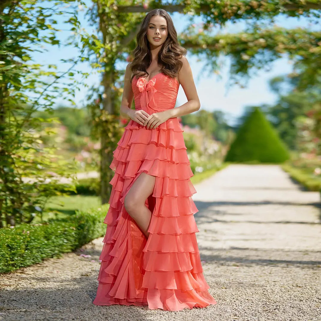 

Coral Red Strapless Chiffon Summer Maxi Dress Sweetheart Ruffled Layers Prom Dresses Side Slit Long Party Gown Vestidos de Gala