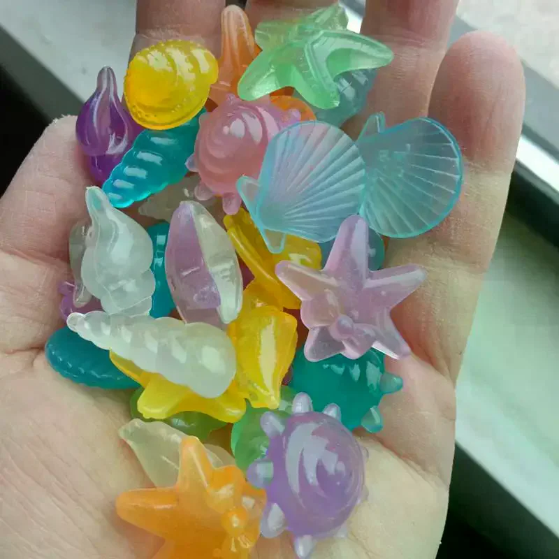 50Pcs Luminous Glow In Dark Pebbles Cute Sea Shell Starfish Shaped Eco-Friendly for Party DIY Craft Home Decoration