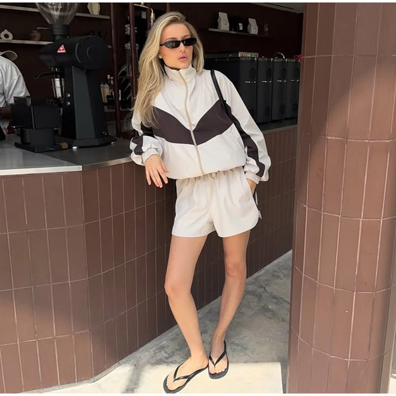 Farbblock-Zweiteiler mit Reißverschluss, Langarm-Stehkragenjacke, Sportshorts mit elastischem Bund, Damen 2026 Sommer Casual Chic Sets – Detail 9