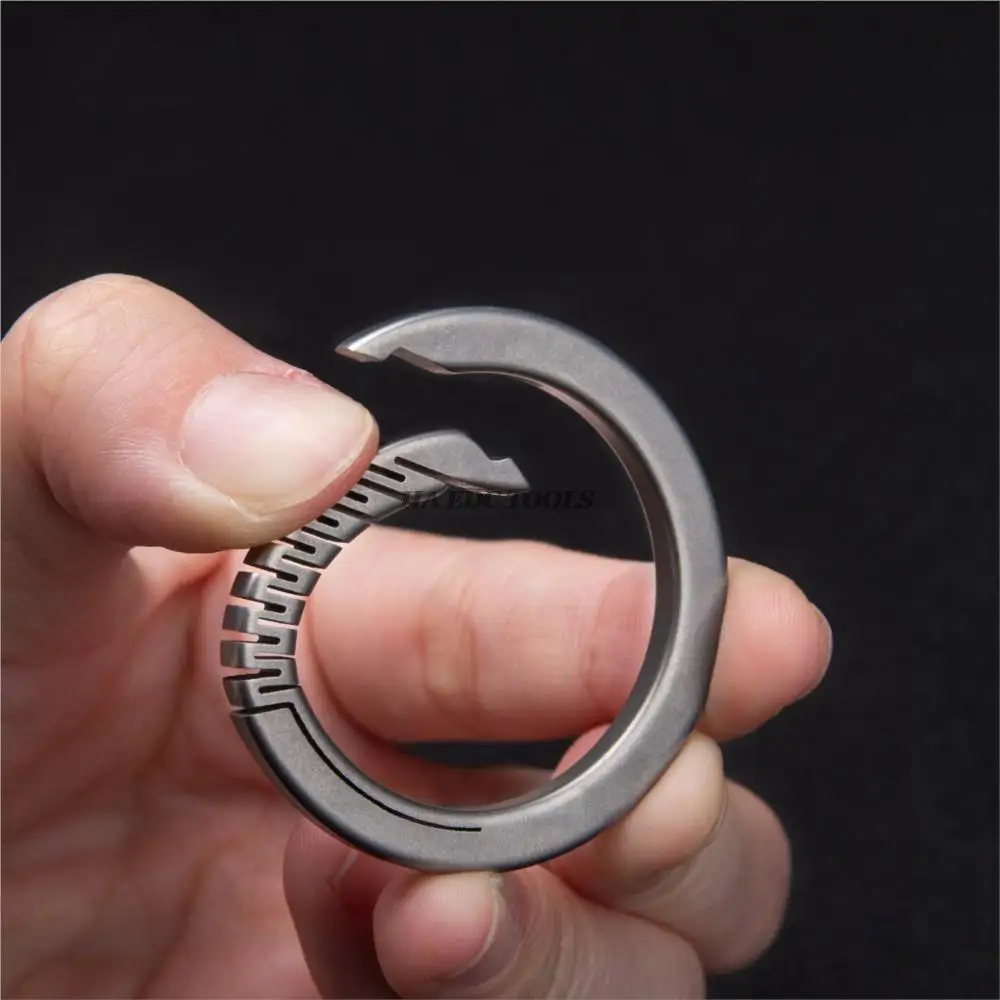 Titanium Alloy Keychain Round Ring EDC Outdoor Tool Keyring Buckle Accessories