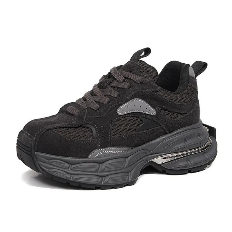 

Женская обувь для папы 6 см, спортивная повседневная обувь с дизайном шин на толстой подошве, весна 2024, модная удобная сетчатая подкладка