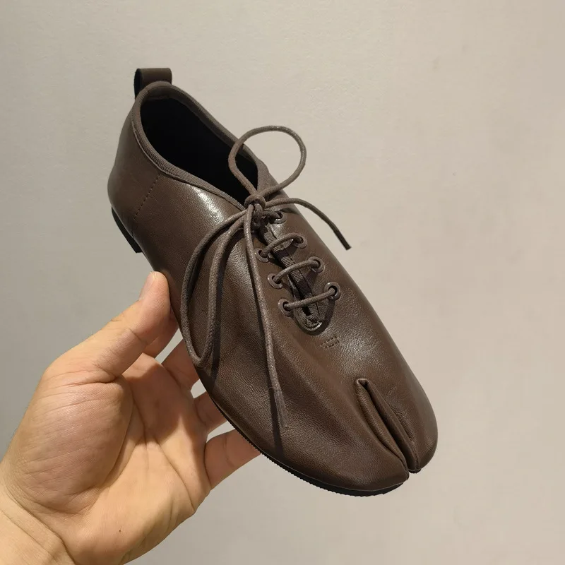 

New Women's Shoes Fashion Japanese Style Casual Shoes for Woman Exquisite Soft Leather Sneakers Designer Shoes Zapatos De Mujer