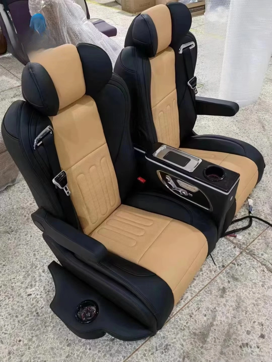 RELY AUTO 2025 New Design Luxury SUV Car Rear Seat for Defender