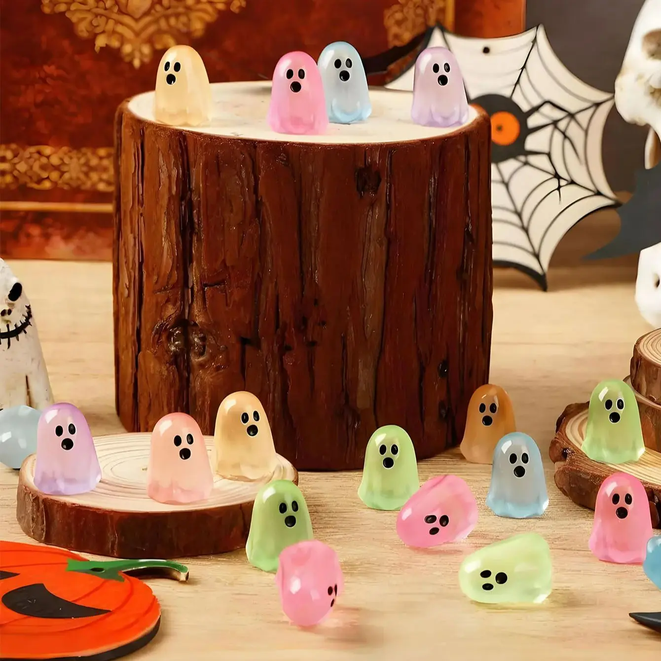 10/20/50pcs Luminous Multicolor Halloween Mini Resin Ghost Glow in The Dark Miniature Ghost Figurines Tiny Ghost Ornaments