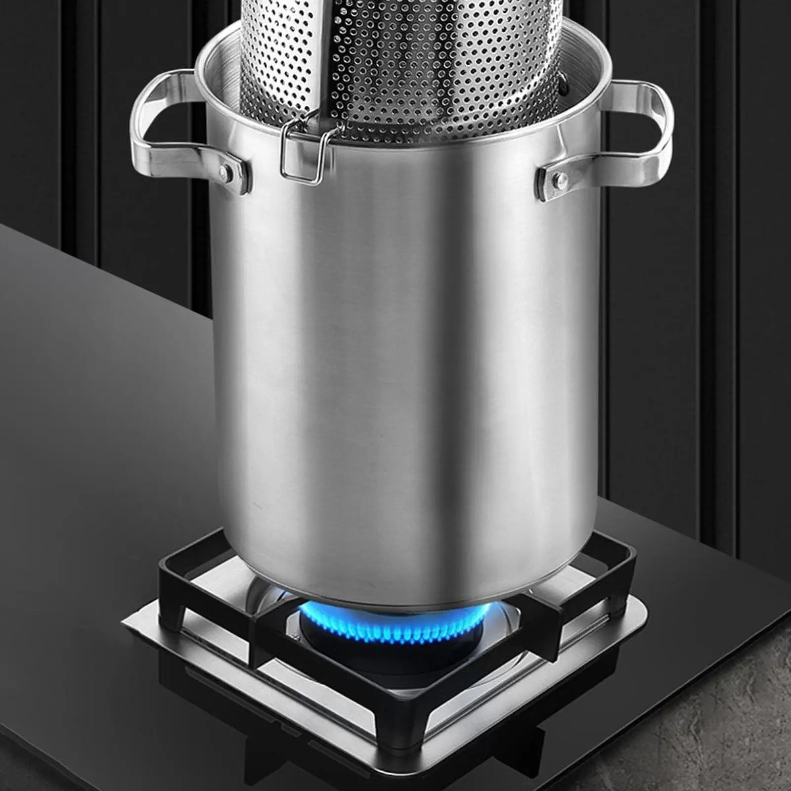 

Stainless Steel Large Soup Pot Suitable for All Stoves with Strainer Basket and Lid Deep Fryer Pot for Household Hotel Canteens