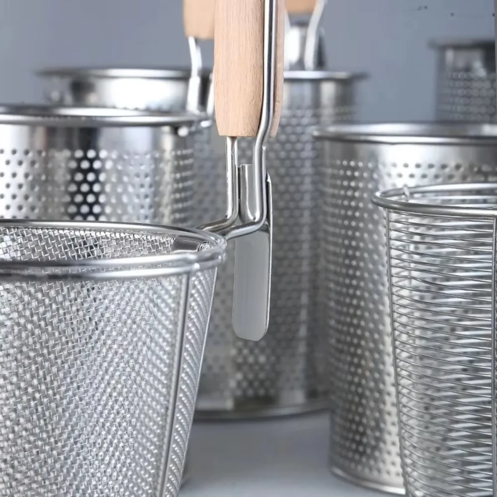 Thickened Stainless Steel Funnel Wooden Handle Kitchen Gadgets Pasta Basket Strainer Multifunctional Vegetables Mesh Sieve Spoon