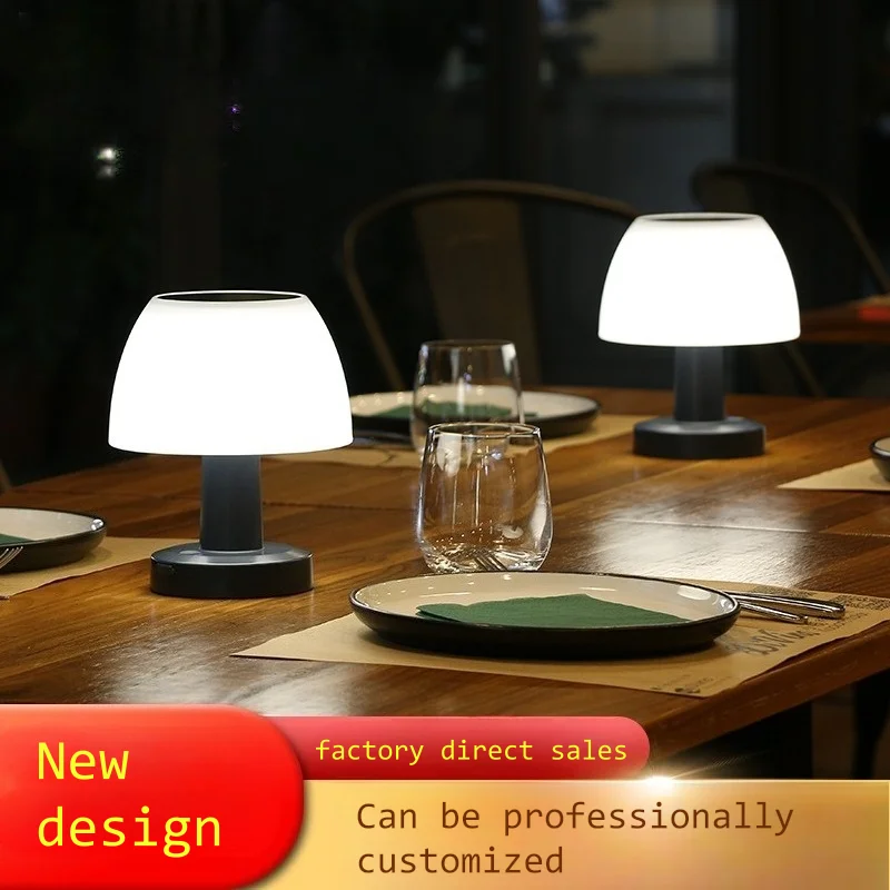 

Desk Light USB Charging Outdoor Residential Garden Decoration Lamp Solar Charging Wireless Lamp for Outdoor Bars and Restaurants