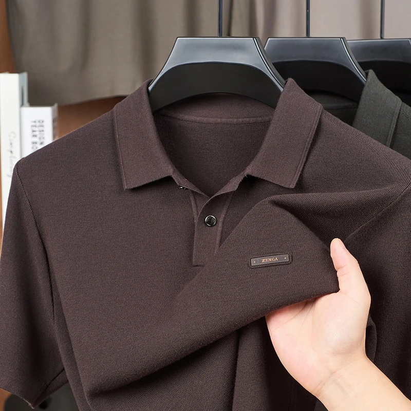 

Новая мужская рубашка поло с коротким рукавом и вязаными лацканами, повседневная качественная однотонная модная деловая классическая футболка высокого качества, мужская одежда