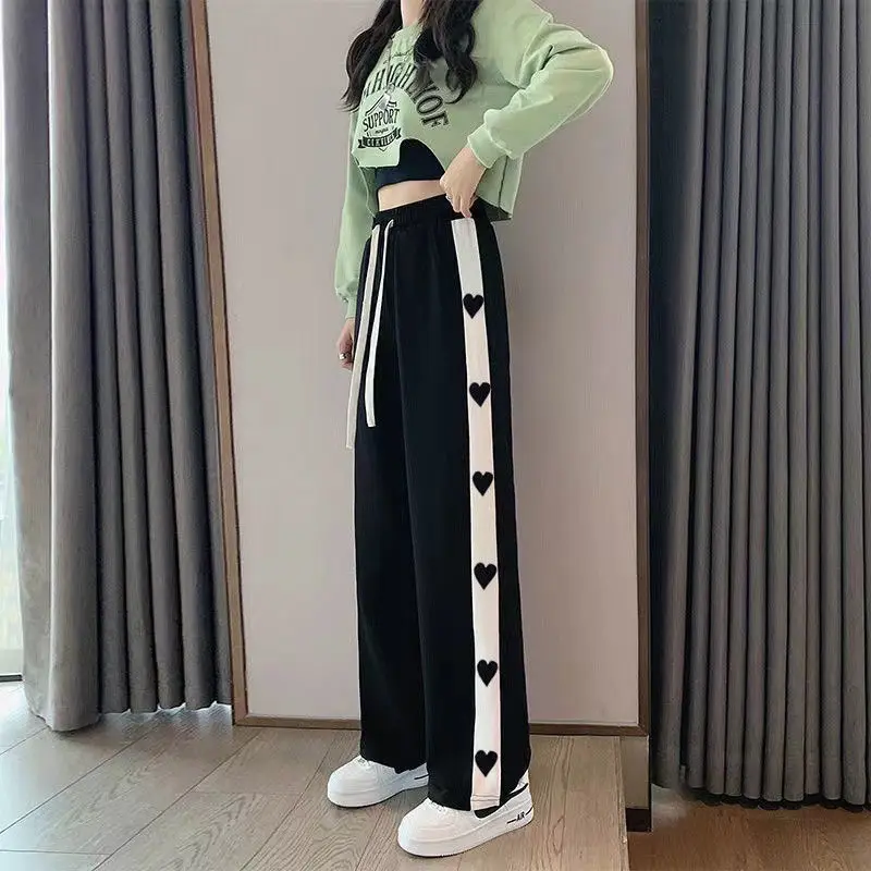 

Women's Pants Fashion Stitching Heart-shaped Wide Leg Sports Pants Summer Korean Version Loose and Versatile Casual Pants 2023