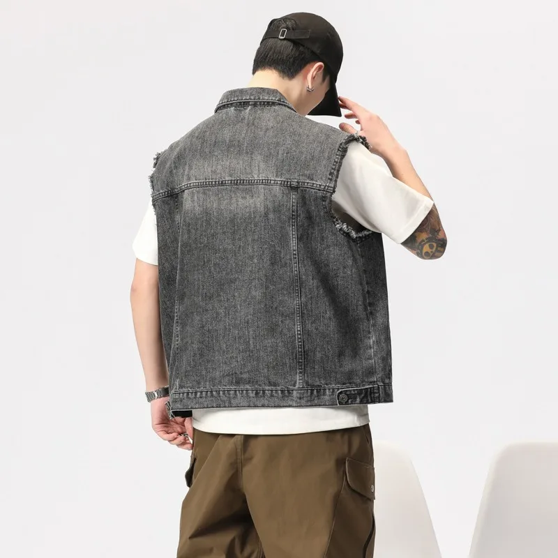 

Men's American Vintage Denim Vest, 2026 New Summer Loose Sleeveless Vests, Washed Vintage Workwear Vest Jacket