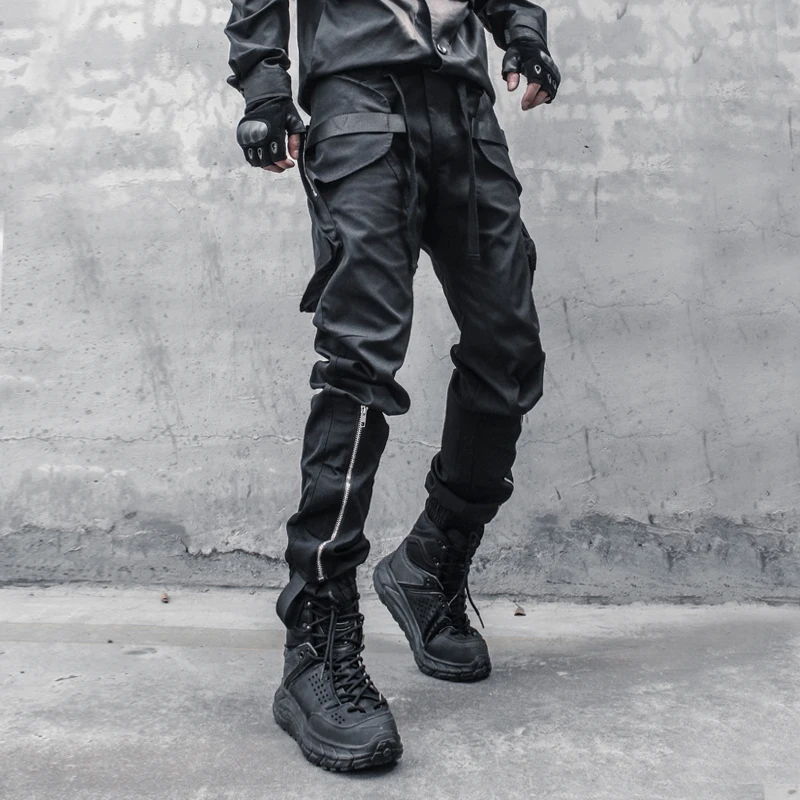 

Fashionable Men's Dark Black Zipper Large Pocket Stitched Loose Leggings Japanese Fashion Tactical Functional Casual Pants