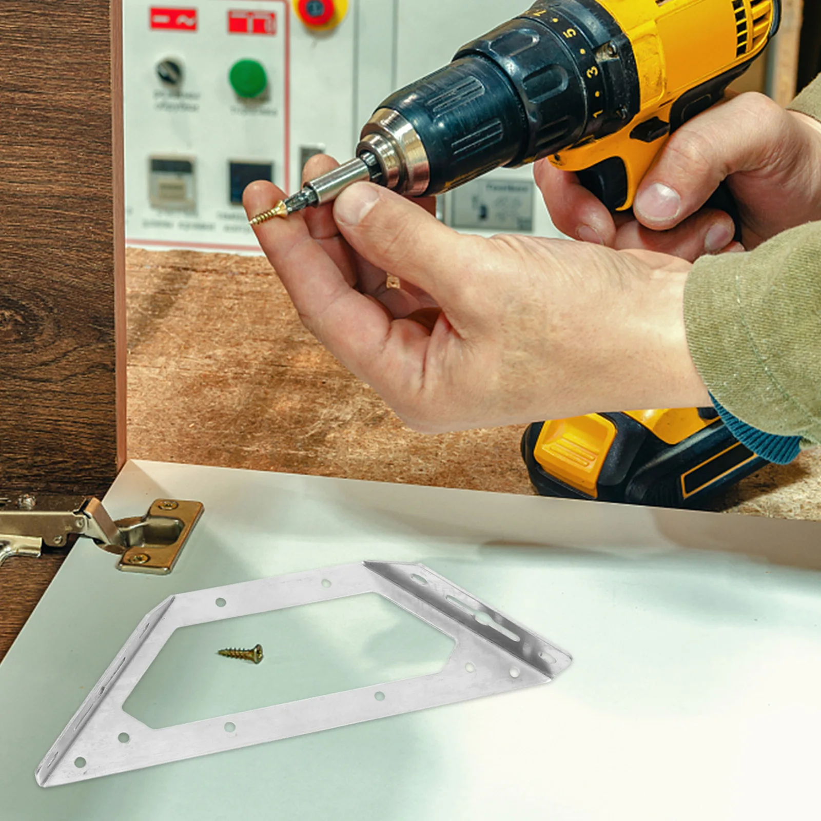 

2 Pcs Corner Bracket Angle Brackets for Wood Furniture Connectors Tables Cabinet Fixed Desk Flip Chip