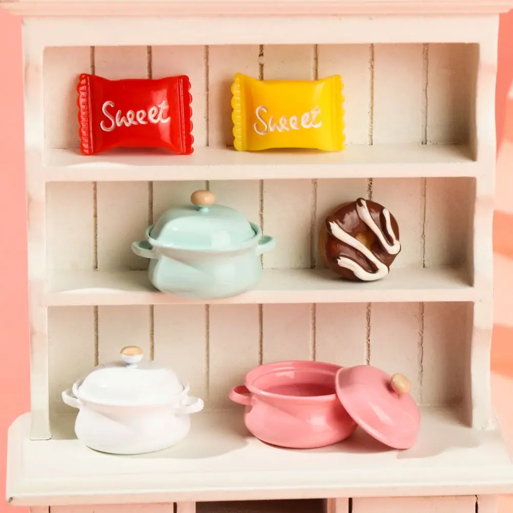 キャンディーカラーシミュレーションモデルキッチン調理ミニチュアスープポットミニ調理器具鍋蓋付きドールハウスアクセサリー