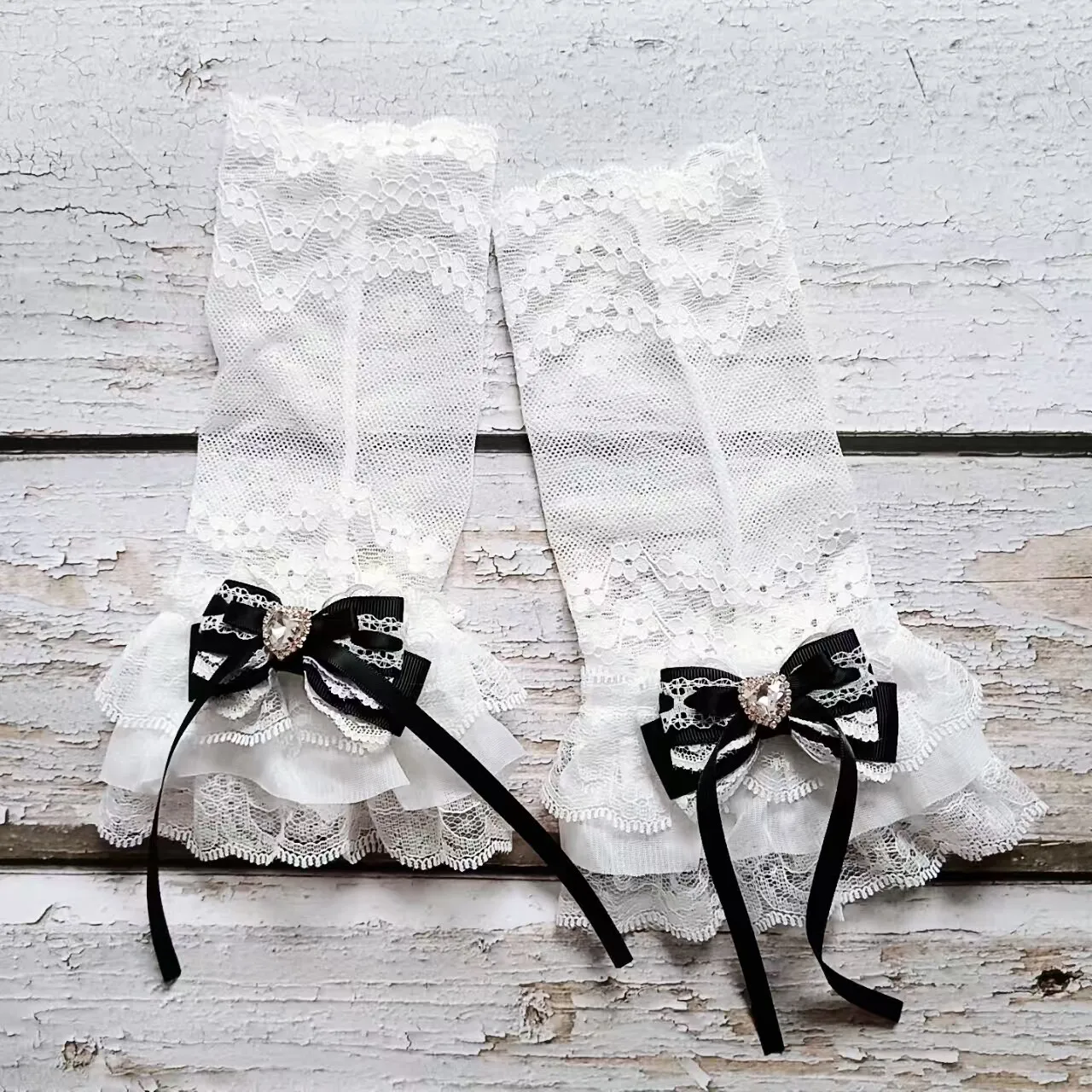 manchettes-fantaisie-lolita-a-nœud-ecossais-manchettes-japonaises-en-dentelle-douce