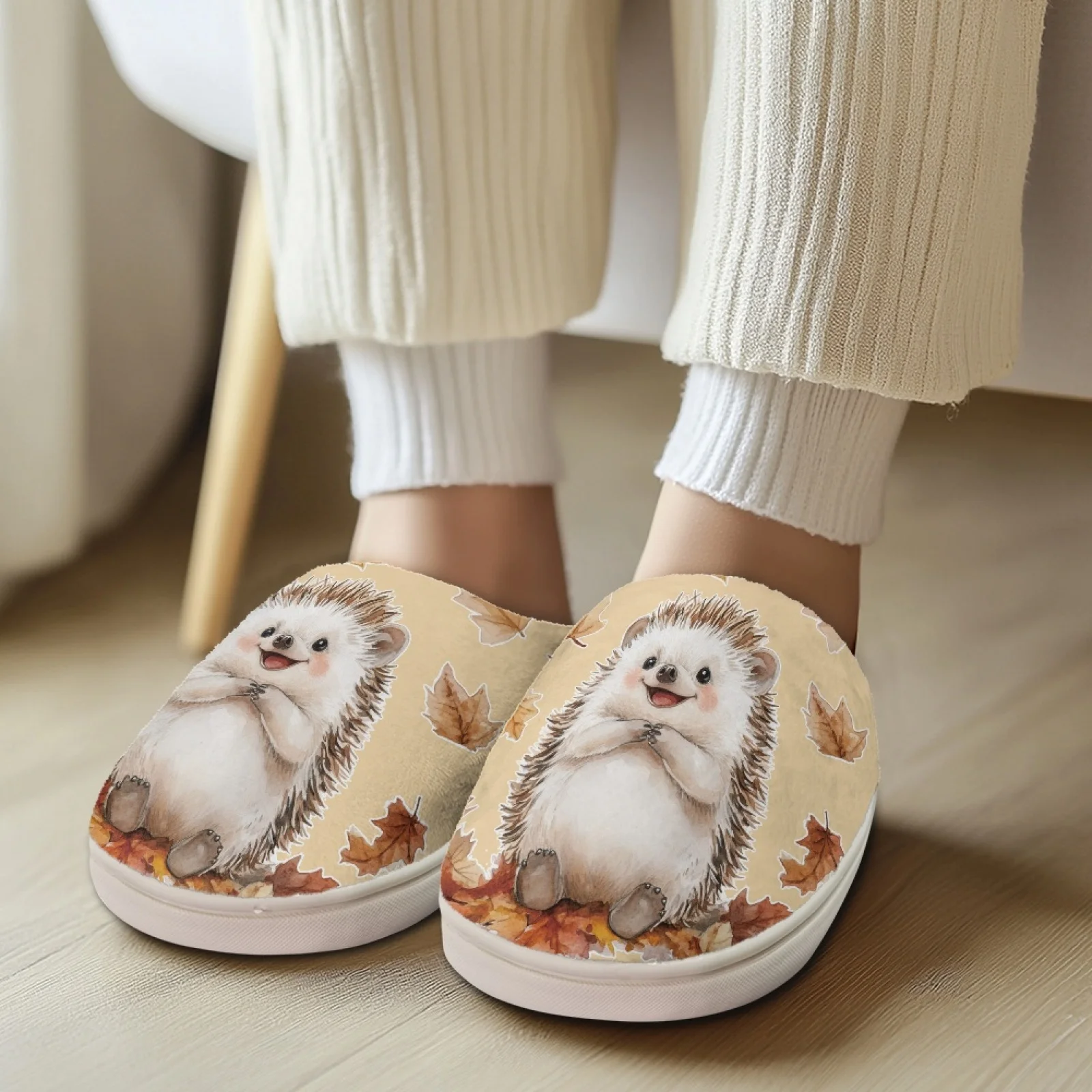 PENSTROLL Hedgehog Fall Leaves Closed Toe College Dorm Slippers Women Cozy Wide Width Plush Slides Fuzzy Slippers Size 35-47