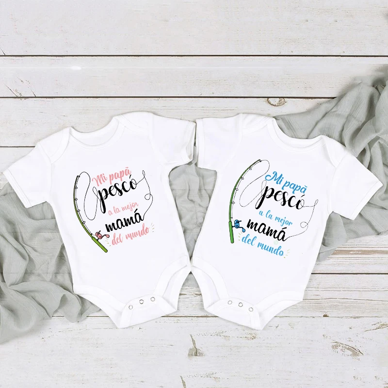 Mein Vater fing die beste Mutter der Welt Baby Bodysuit Muttertag Neugeborene Stram pler neue Mutter Geschenke Kleinkind Säugling Overall