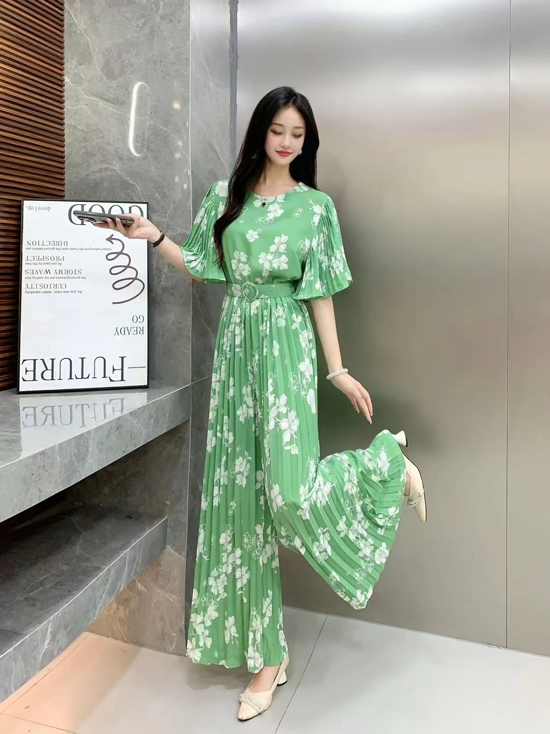 2024 New Summer Women O-Neck Speaker Sleeve Belt Slim Jumpsuit Sweet Floral High Waist Pleated Wide Leg Long Pants Jumpsuit