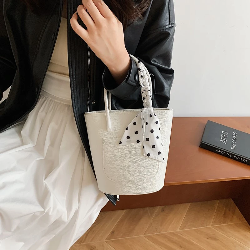 حقيبة كتف نسائية فاخرة من الجلد بتصميم أنيق حقيبة يد كروس أنيقة للمظهر الحضري العصري اليومي #2