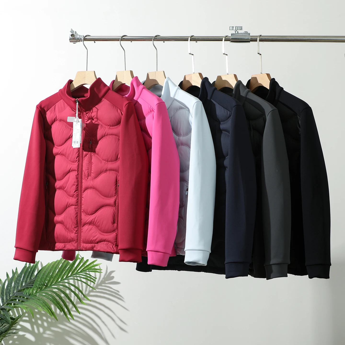 

High-End Lightweight Du down Jaet Stand Collar Sed Stitching Filling Warmth Women's Tracel Autumn Winter Coat