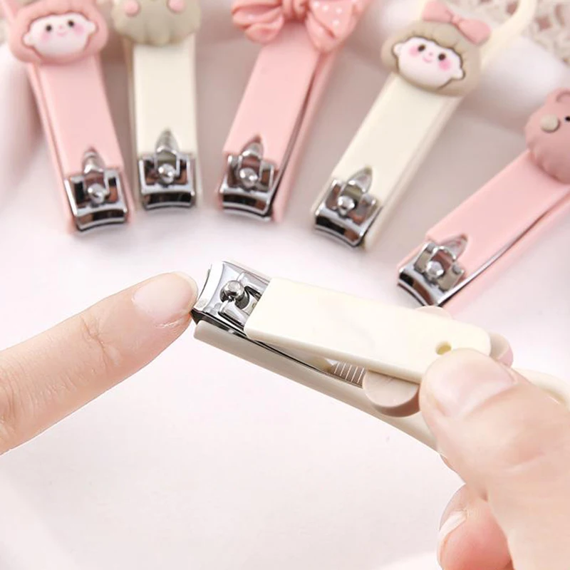 Cartoon Love Nail Clippers Cute Mini Household Anti-splash Folding Manicure Clippers