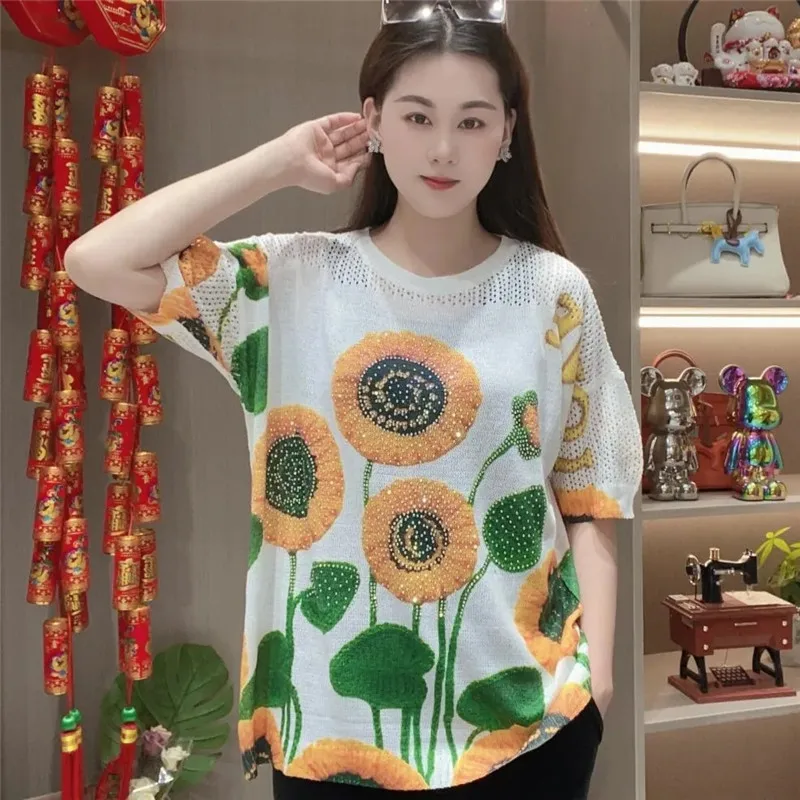 NEW Summer Internet Celebrity Fresh Sunflower Print T-Shirt Soft Loose Diamond Women T-Shirt Female Thin Knitwear Pullover