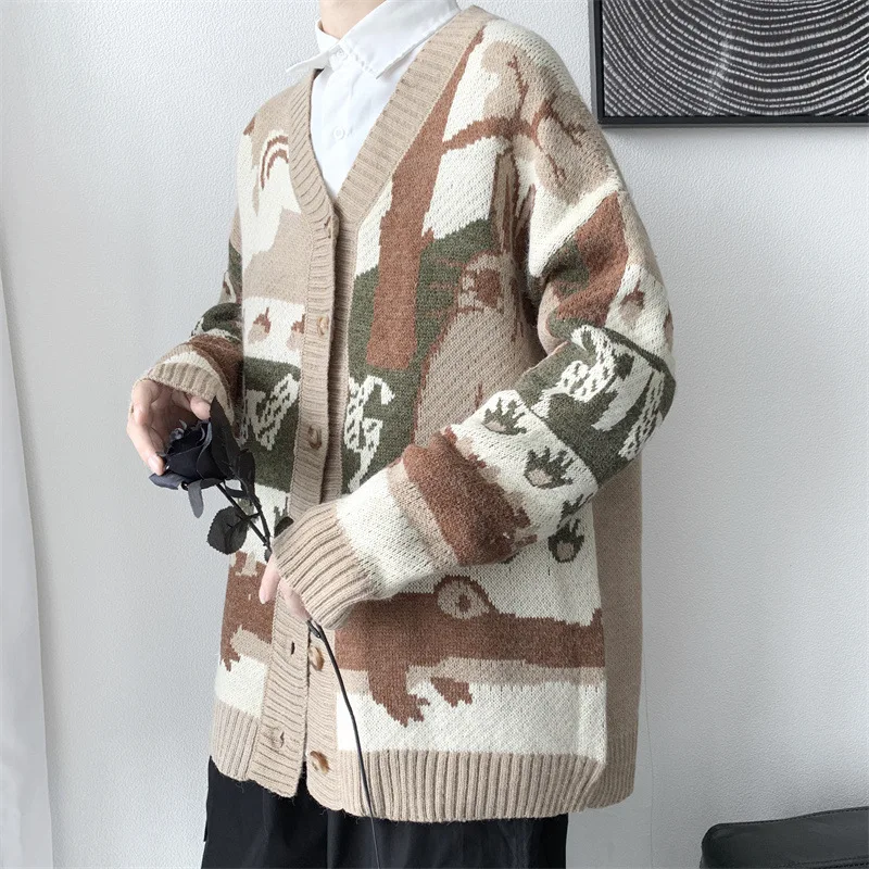 الرجال البلوزات خمر سترة الخريف الشتاء الكرتون محبوك ملابس خارجية شيك الذكور عادية فضفاض تريكو Harajuku زر معاطف