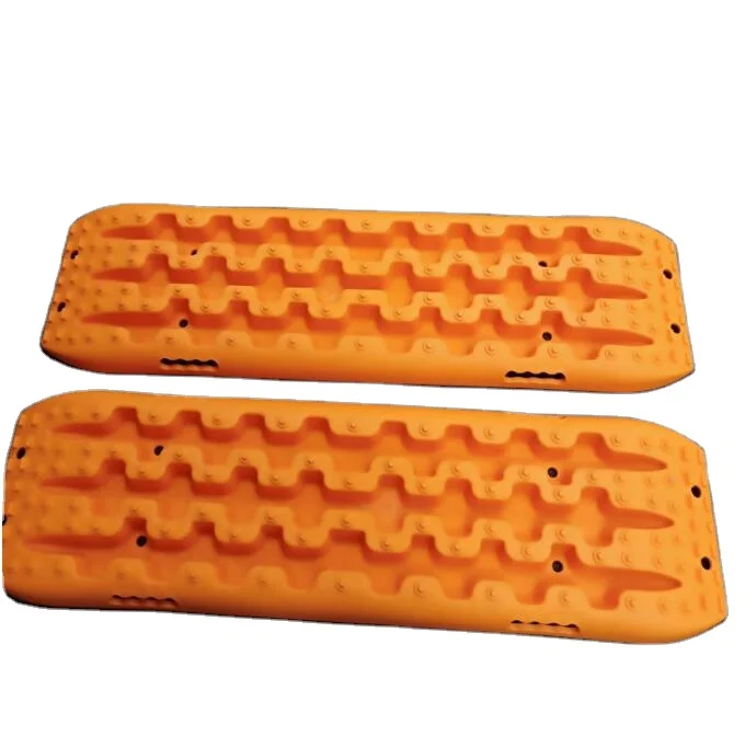 2024 Best Sale Heavy   4x4 Recovery Tracks Emergency Offroad Tool Kit for Mud Snow Sand