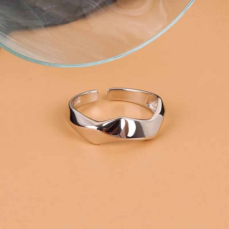 QMCOCO Silver Color Irregular Smooth Surface Geometry Adjustable Ring Korean Version Simple Personality Ring Women Jewelry