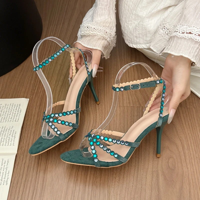 2026 Spring/Summer New Water Diamond Cross Belt with Bare Toes and Thin Heels Cool Slippers