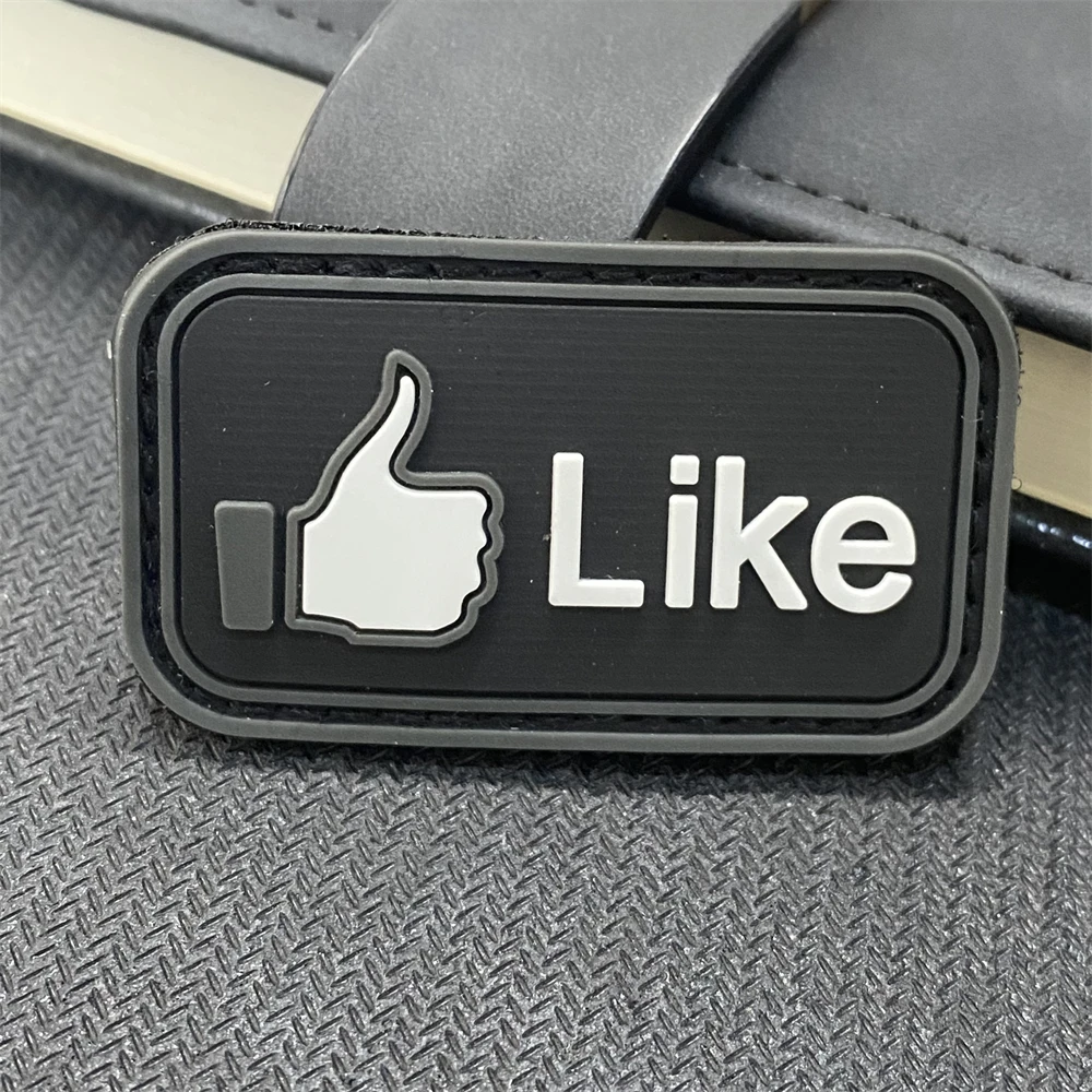 LIKE Give The Thumbs-up Tactical 3D PVC Morale Badge Patches Army Military Hook and Loop Armband Backpack Hat Helmet Stickers