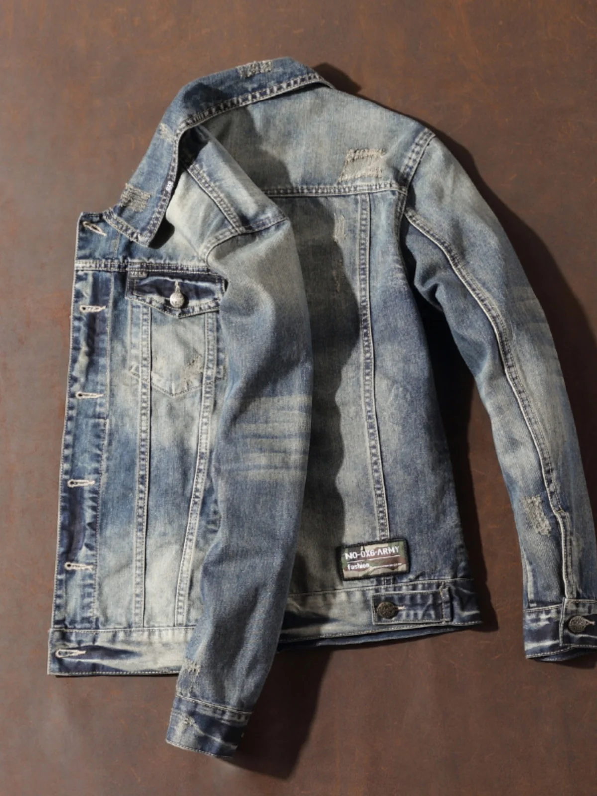 

Ретро джинсовая куртка мужская приталенная, весна-осень 2023, винтажная, в американском мотоциклетном стиле, с длинными рукавами, удлиненная