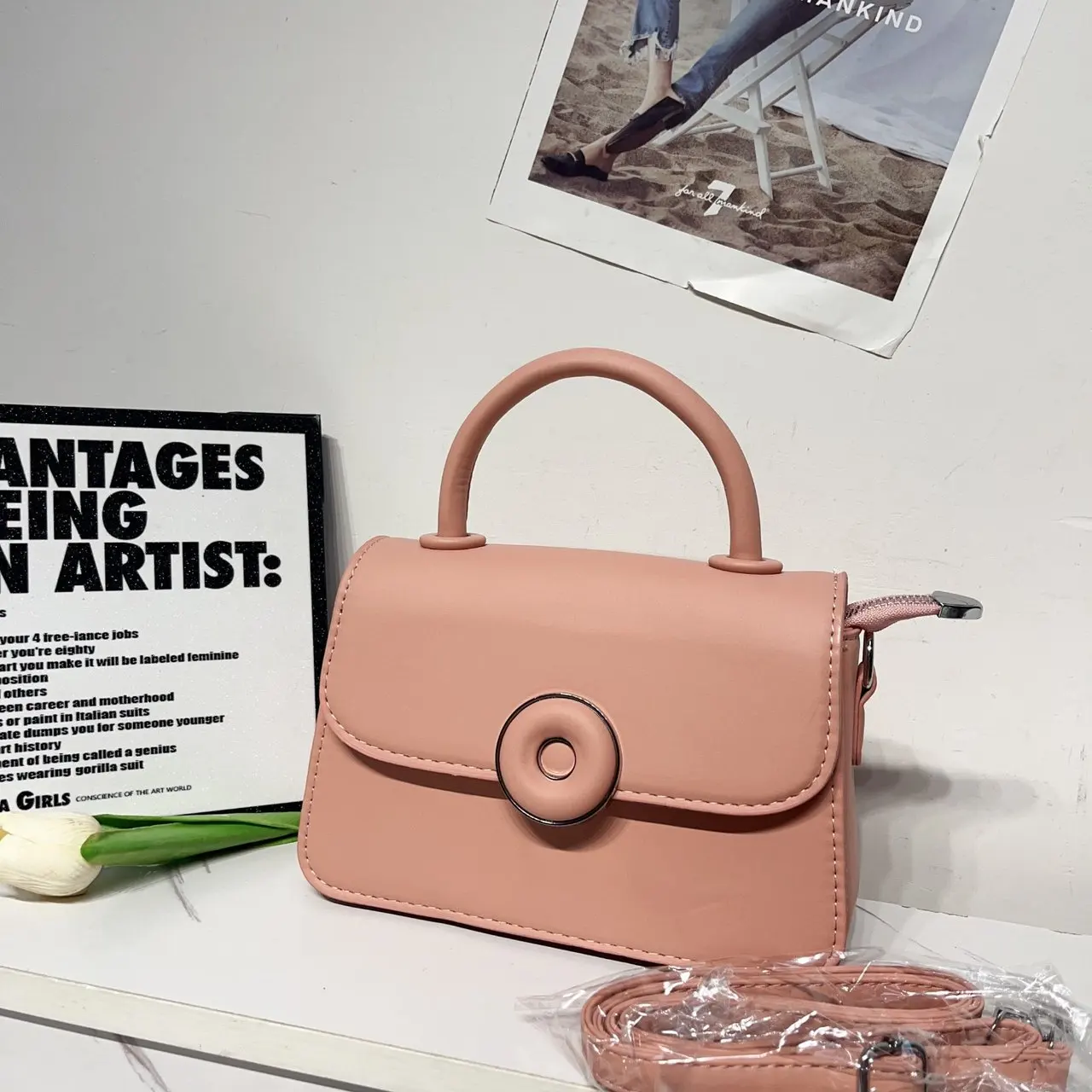 حقيبة كتف كلاسيكية أنيقة للنساء من الجلد بتصميم كلاسيكي حقيبة يد كروس فاخرة للأسلوب اليومي الحديث