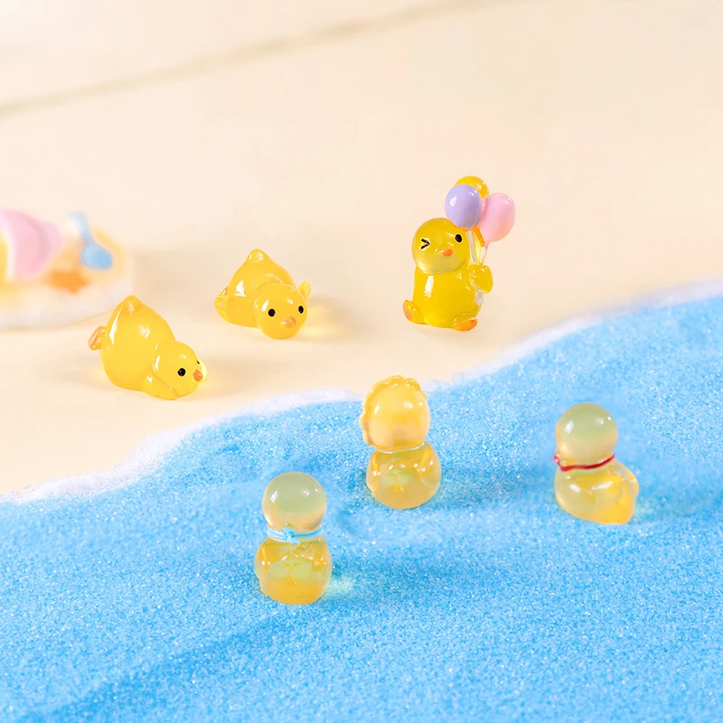 1Pc Mini Fluorescence Duck Cute Ducks Glow In The Dark DIY Handicraft Micro Landscape Dollhouse Fairy Garden Home Decor