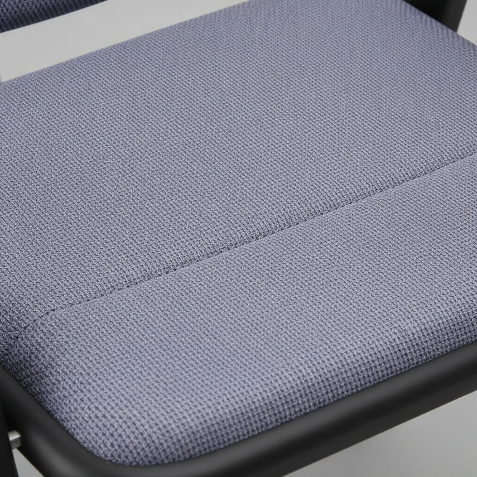 Folding Chair with Padded Seat Heavy Duty Padded Folding Chair Furniture Long-Lasting Compact for Professionals, Office