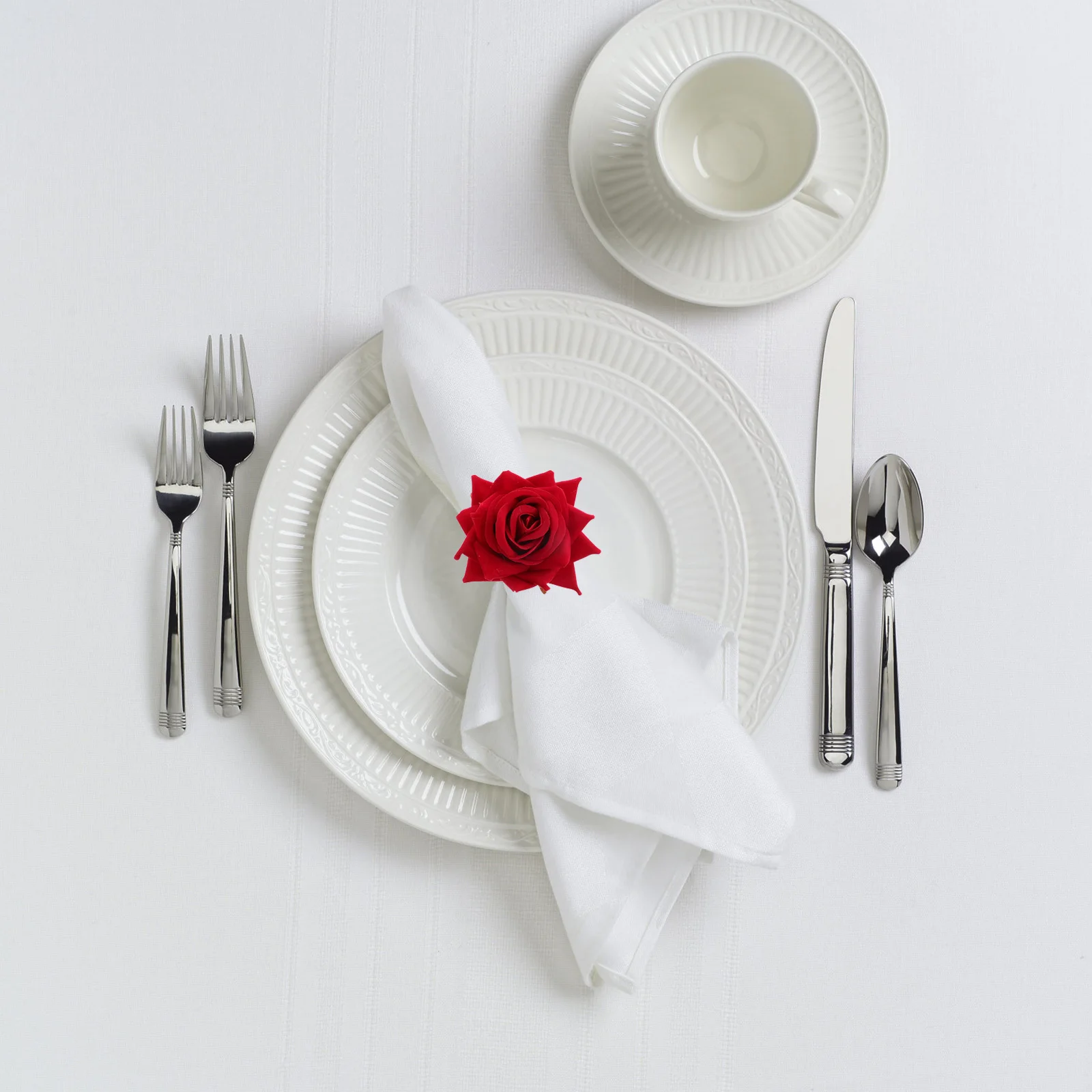 

4Pcs Rose Shape Napkin Rings Elegant Dinner Decor for Wedding Party Banquet Holiday Celebration Table Decoration