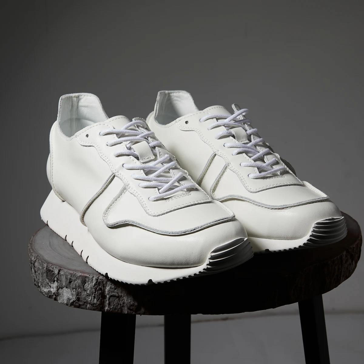 

Мужские кроссовки в стиле ретро серии Golf, импортная воловья кожа, натуральная кожа, Casual oes, с круглым носком, весенний сезон, спортивная сцена