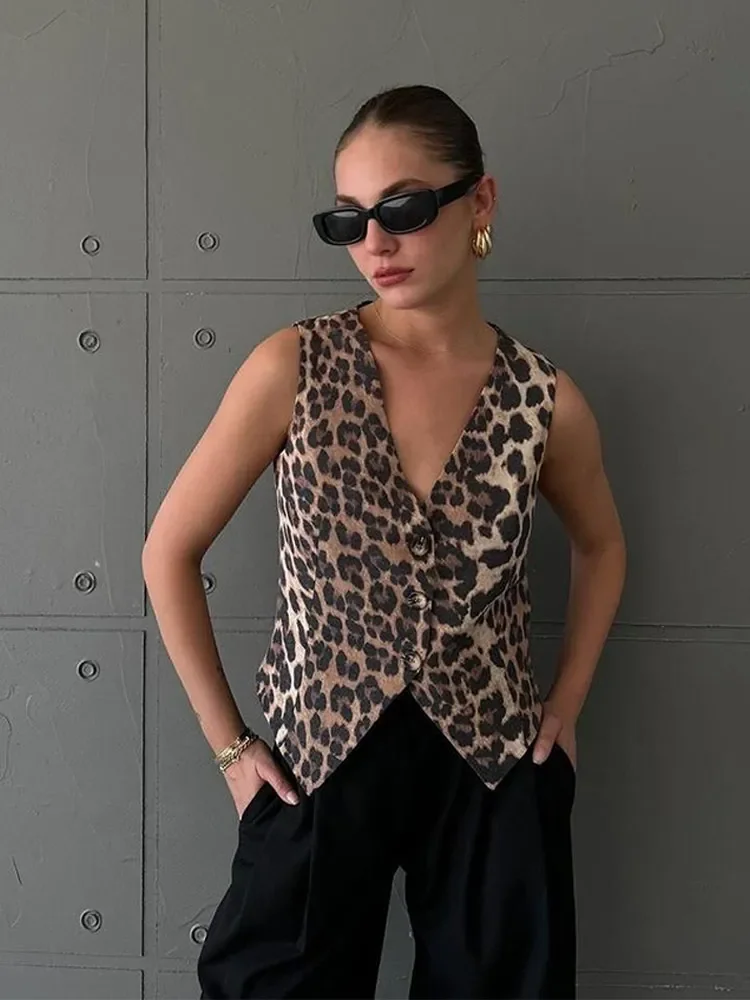 Women Sexy Leopard Print V Neck Sleeveless Vest Fashion Vintage Single Breasted Waistcoat Autumn Female Commuting Streetwear