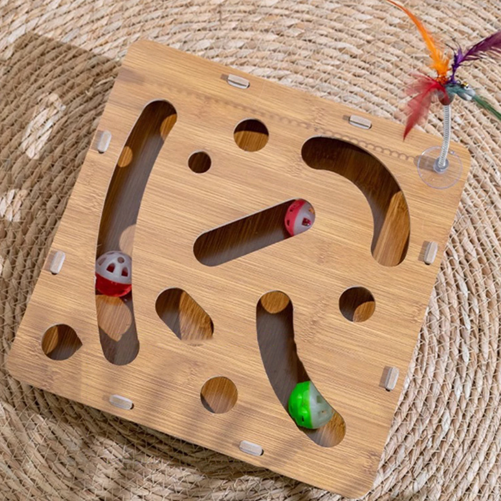 صندوق إثراء ملف أظافر القط مع 6 كرات لوحة خدش أظافر الحيوانات الأليفة للعبة المتاهة للقطط الداخلية لعبة القط التفاعلية ذاتية التمساح #1