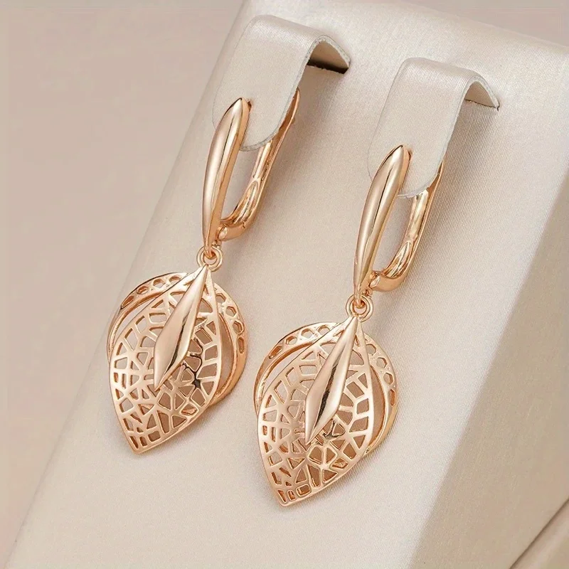 Simple Creativity Gold Color Copper Dangle Women's Earrings Classic Hand Carved Leaf Earrings Woman Vintage Jewelry