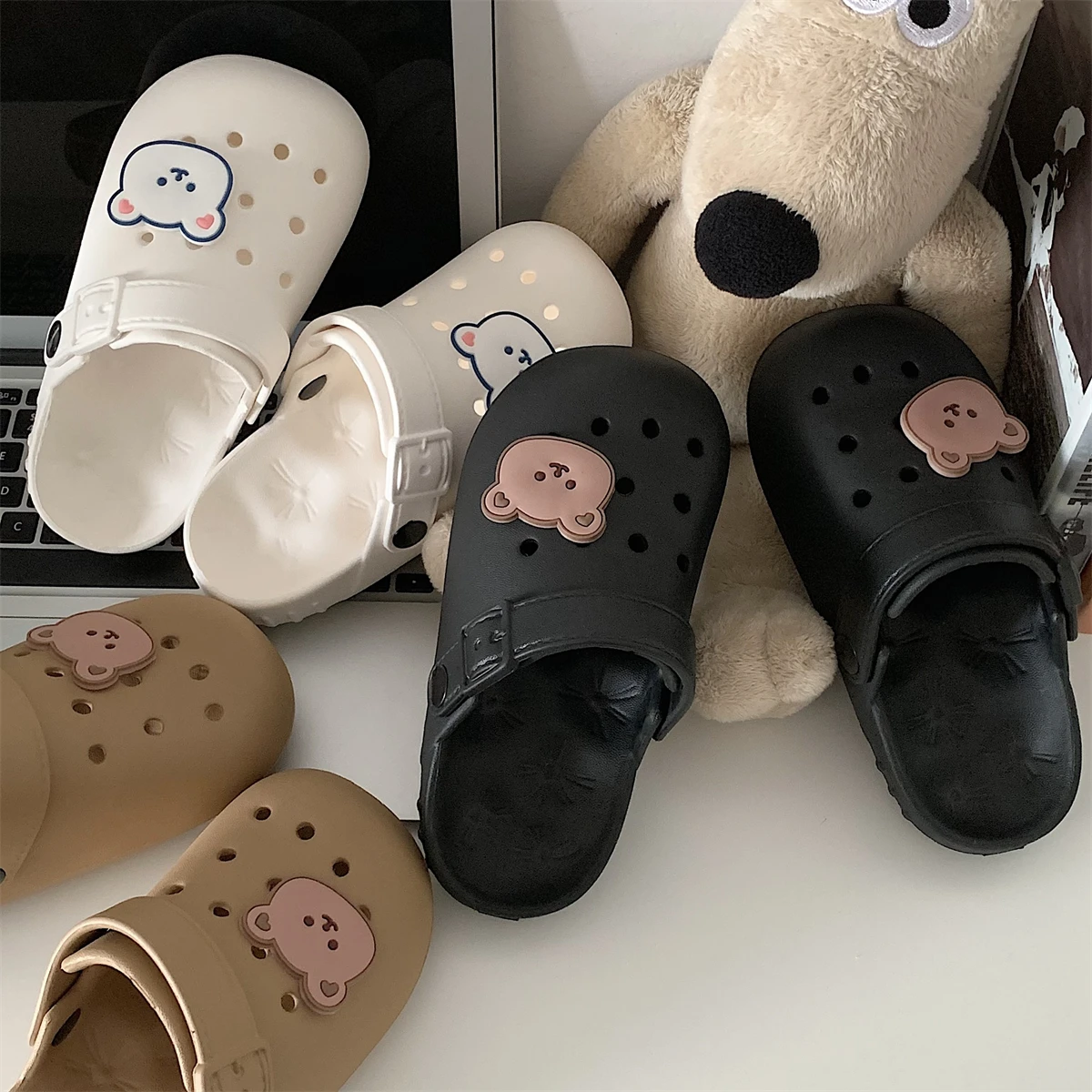 

Fly of Tee Cute Cartoon Hollow Outdoor Slippers Summer Parent-Child Men's Beach oes Fine Strips EVA Flat Bot
