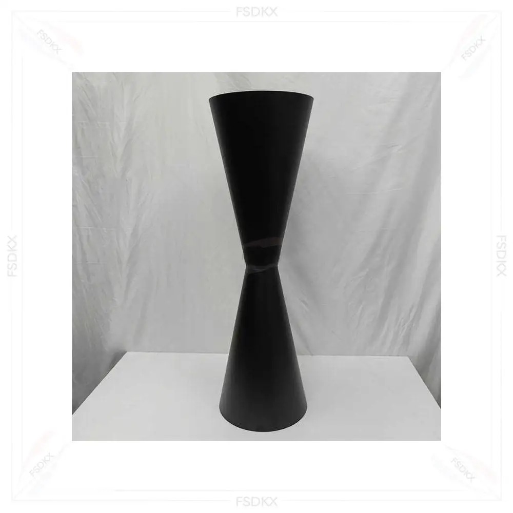 FSDKX Wholesale Candle Stand 8 Arms Acrylic Cup Antique Metal Gold Candelabra Wedding Centerpieces Gold Candle Stand