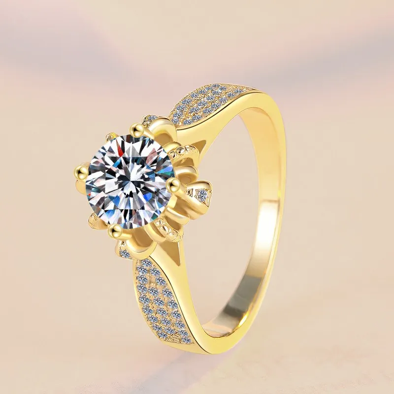 anello-di-fidanzamento-moissanite-color-d-da-1-ct-per-donna-anelli-solitari-placcati-in-oro-in-argento-sterling-925-all'ingrosso