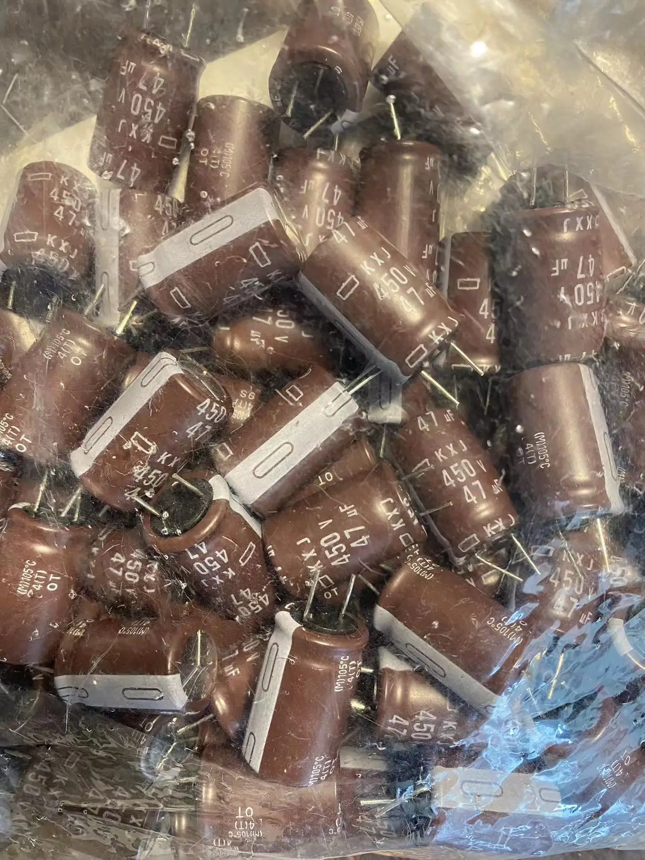 

5pcs/10pcs NIPPON CHEMI-CON KXJ 47UF 450V Capacitor 450V47UF 16*25mm High Frequency Low Resistance Short Foot