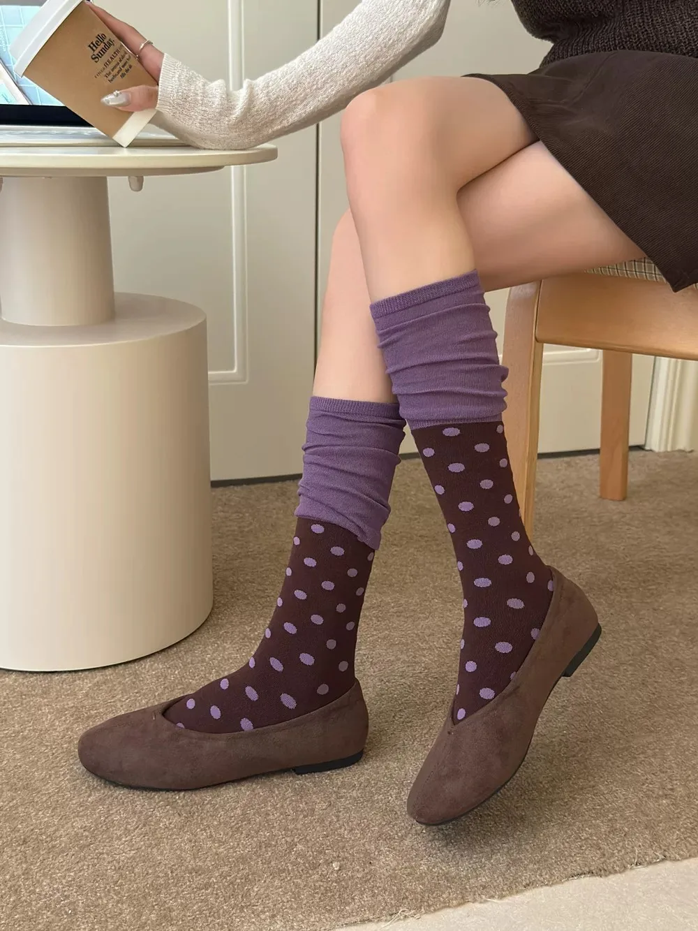 Vintage Farbblockierte Punkte Damensocken Herbst Winter Neue Gestrickte Baumwoll-Elastische Lange Socken Damen Polka Dot Japanische Niedliche Socken – Detail 5