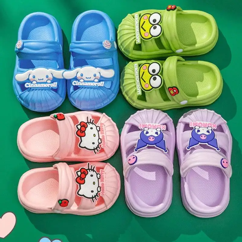 

Sanrio Hello Kitty Series, детские тапочки с героями мультфильмов Kuromi, летние новые стильные нескользящие износостойкие тапочки с мягкой подошвой