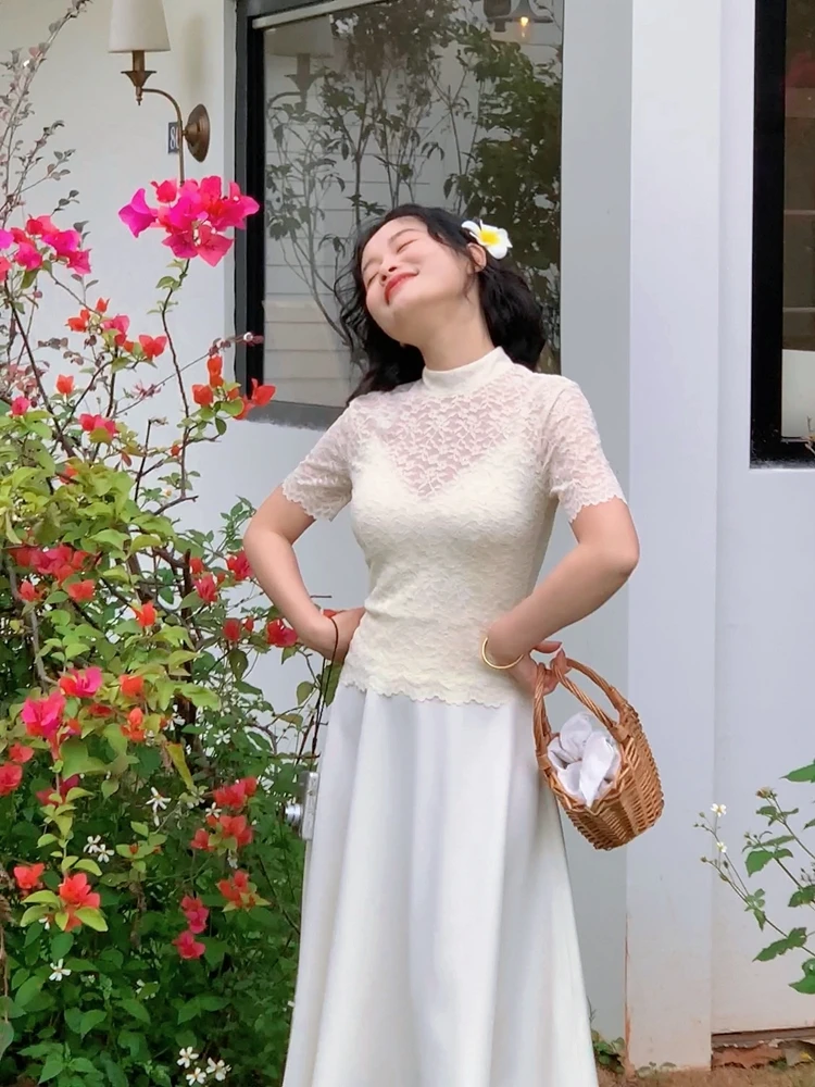 

Yuan Ying Summer New Lace Short Sleeve T-Shirt Women's Design Sensation Small Size Fit Upper Body Fashionable Commute Style