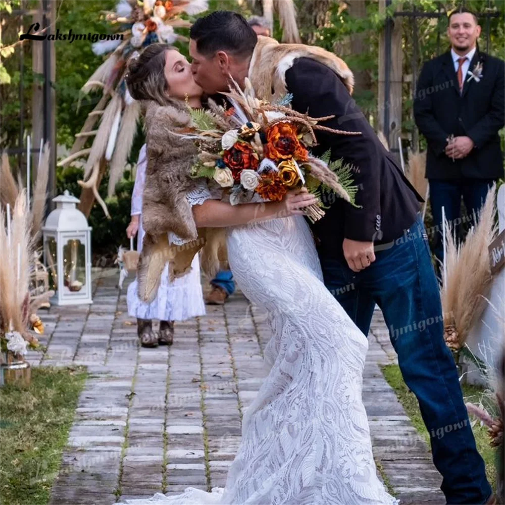 Vintage Zeemeermin Trouwjurk Kant Blote Schouder Mouwloos V-hals Sweep Trein Bescheiden Vrouwen Formele Bruidsjurken Robe De Mariée