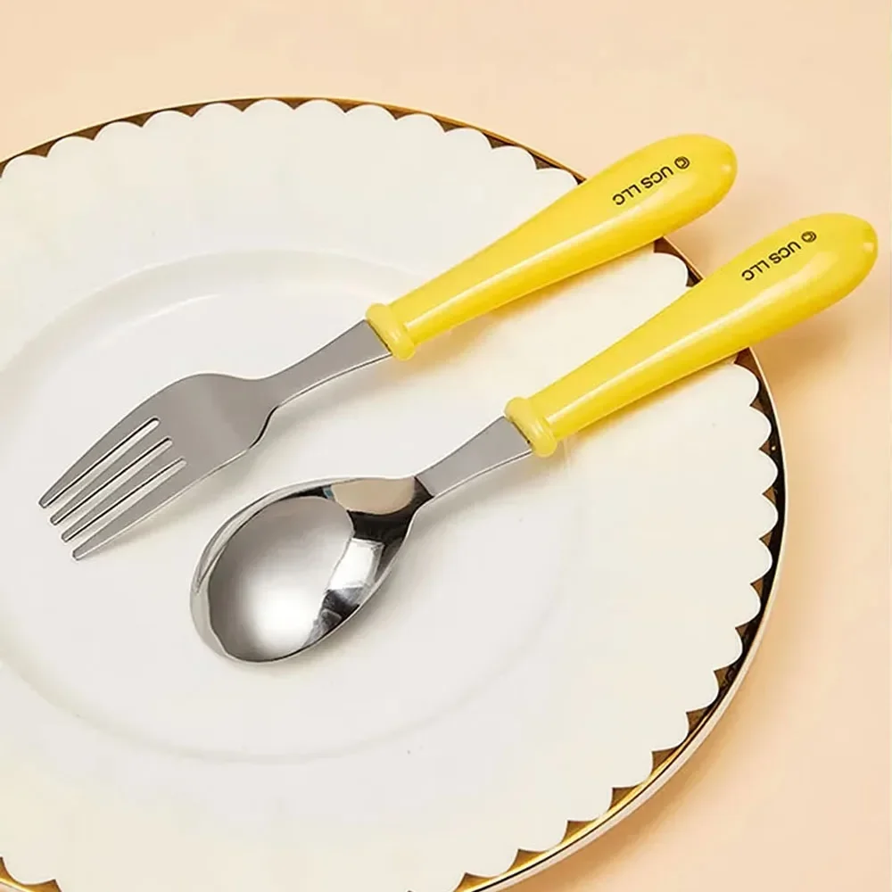 MINISO Anime Figures Minions Series Cutlery Fork Spoon Storage Box Set Cartoon Cute Work Portable Outdoor Spoon Fork Tableware