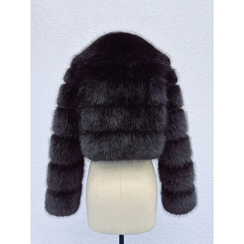 معطف فرو صناعي أوروبي وأمريكي جديد صديق للبيئة بياقة قصيرة وكبيرة للنساء قمة الموضة تقليد ملابس خارجية من فراء الثعلب