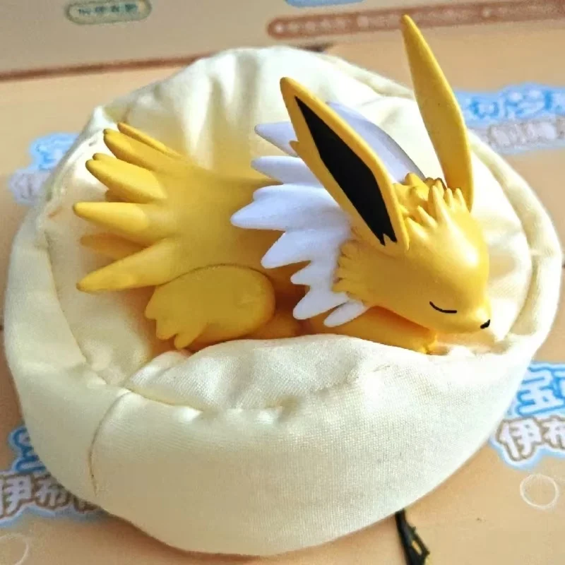 

Pokemon Eevee Series Blind Box - Sylveon Umbreon Flareon Jolteon Anime Desktop Decorations Model Toys Collectible Sleeping